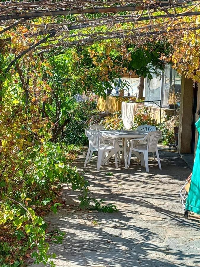 Bas De Villa, 2 Terrasses, Piscine, Spa, Sauna... Neffes Dış mekan fotoğraf